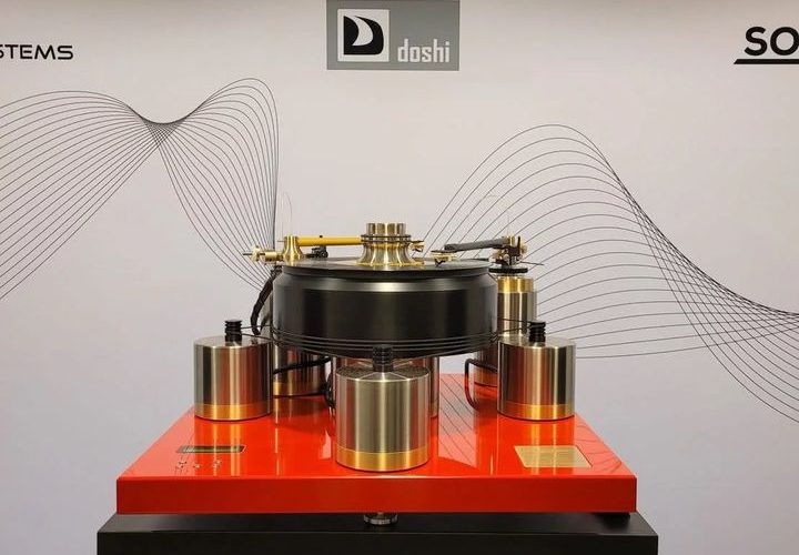 ROGOZ AUDIO during the Audio Video Show 2023 Here are a few photos from…