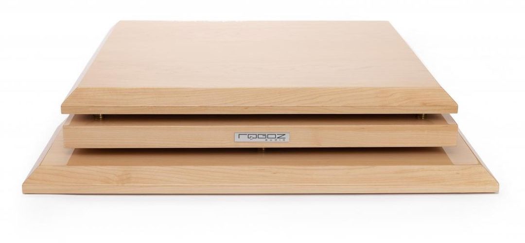 A new Audiostereo magazine review of the latest Rogoz Audio VOLTA/BBS anti-vibration platform with…